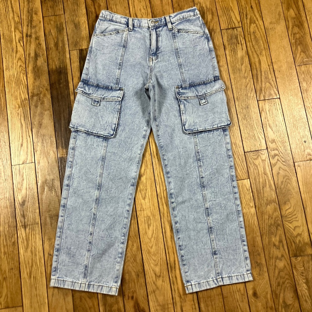 Wide Leg Cargo Jeans in Light Acid Wash - Women's